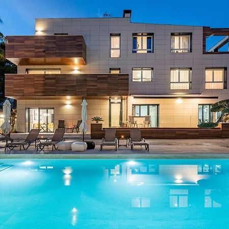 Апартаменти Lusso E Relax Con Piscina A 2 Minuti Dal Mare Miami Playa Екстер'єр фото